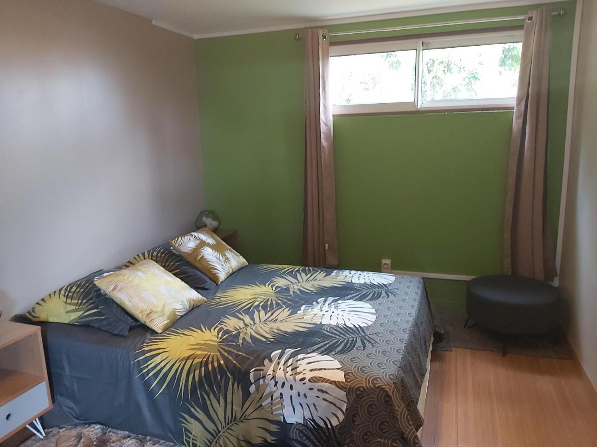 Location Meublee - Les Avirons Apartment Luaran gambar